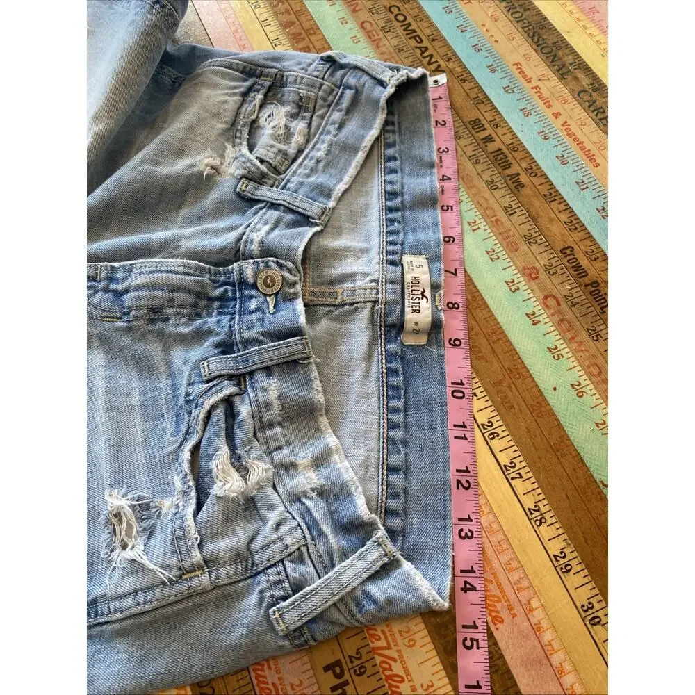 Hollister Size 5 Jean W27 Mid Rise Classic Denim Straight Distressed Light Wash - Picture 9 of 11